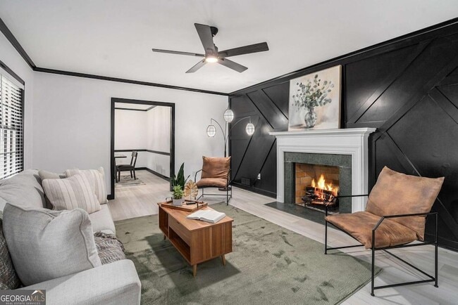 Building Photo - 788 Sherwood Rd N W