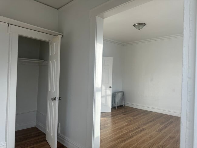 Building Photo - 52 Brookdale Ave