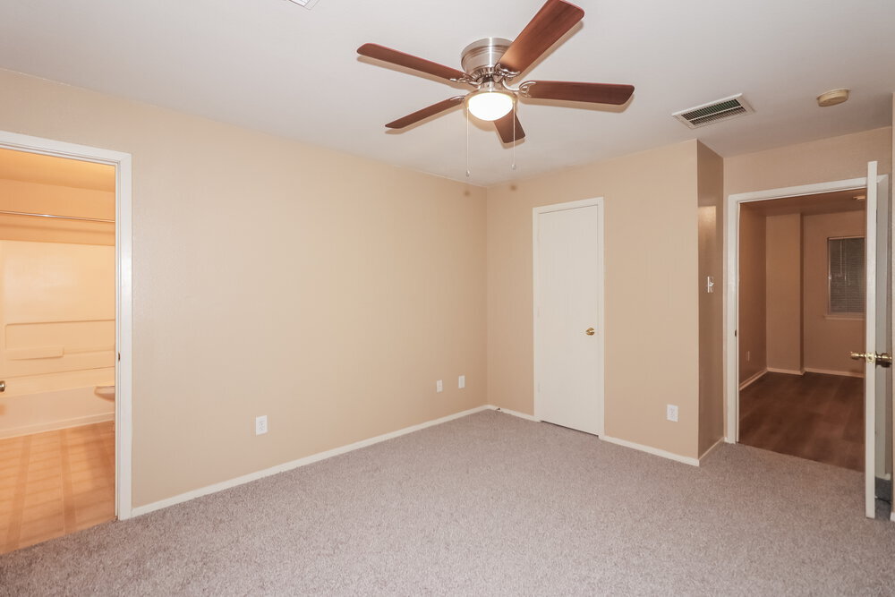 Building Photo - 20624 Patriot Park Ln
