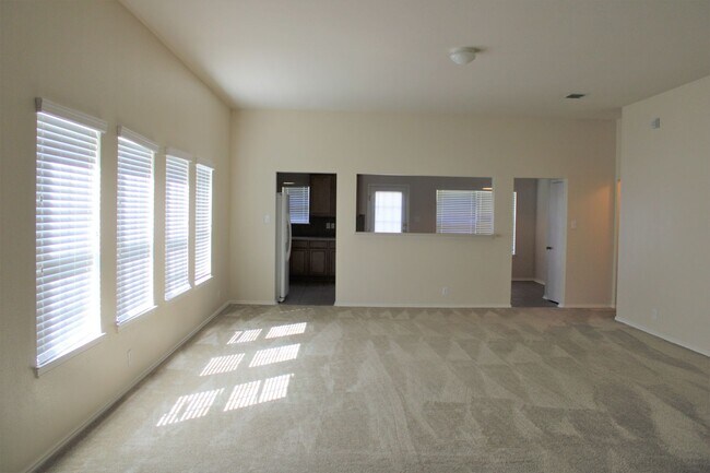 Building Photo - TERRACES AT BENTWOOD RANCH