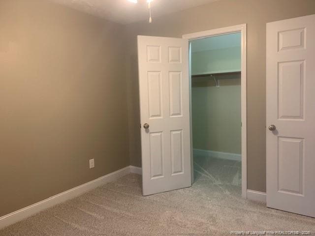 Building Photo - 670 Amberdale Cir W