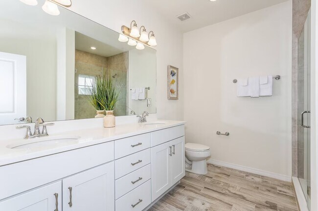 Building Photo - 14604 Salt Meadow Dr