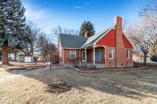 Building Photo - Orem Historic Home