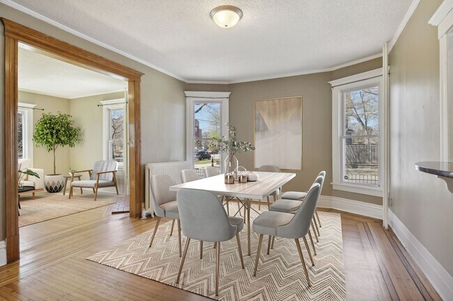 Primary Photo - 518-520 West 31st St