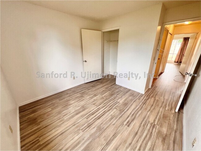 Building Photo - lumiu103