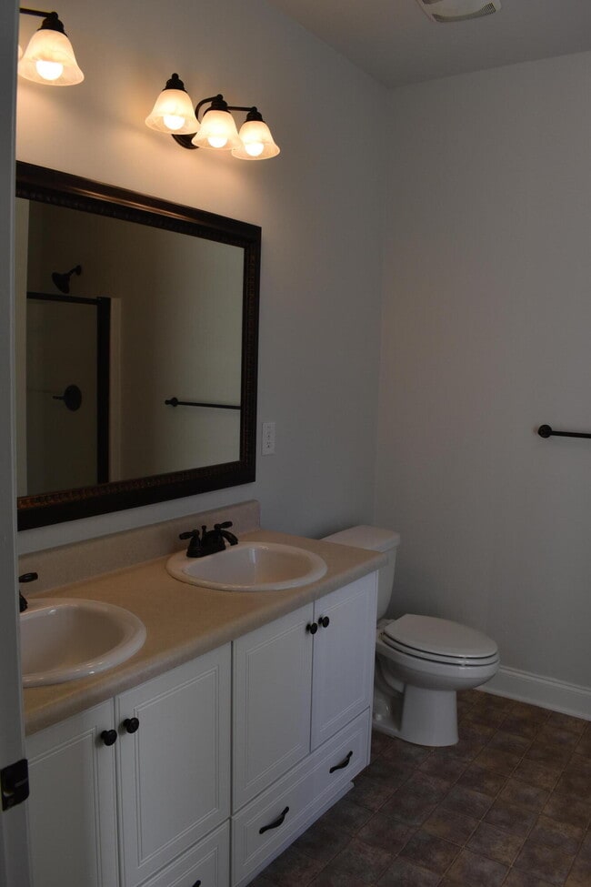 Building Photo - 119 Oliver Hardy Ct