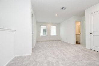Building Photo - 2932 Tantara Dr