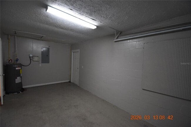 Building Photo - 4711 E Serena Dr