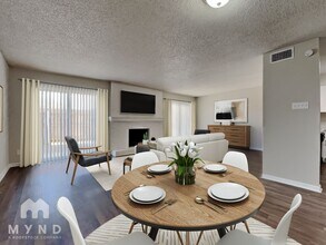 Building Photo - 6208 Geneva Ave