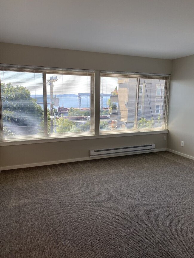 Interior Photo - Mercer Crest Apartments