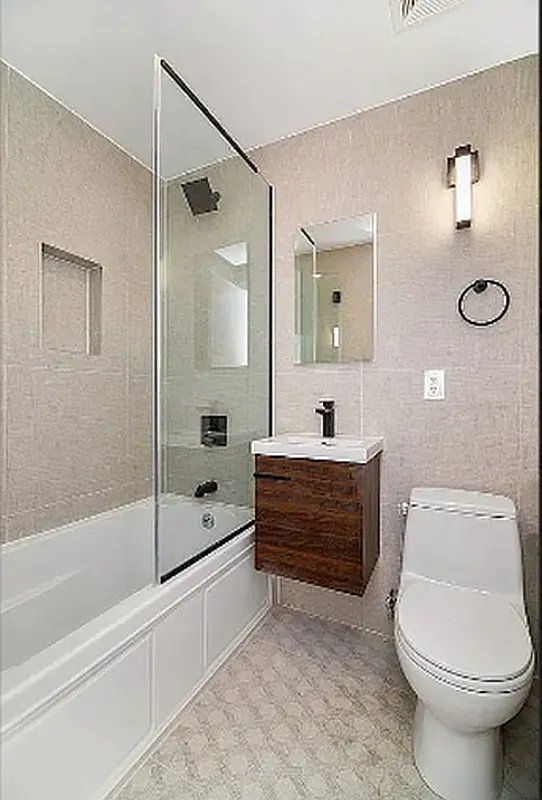 Building Photo - 14 West 82nd Street