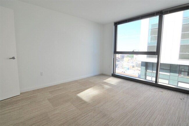 Building Photo - 1282 Boylston St