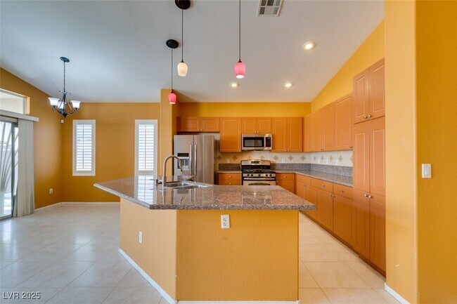 Building Photo - 7000 Point Cabrillo Ct