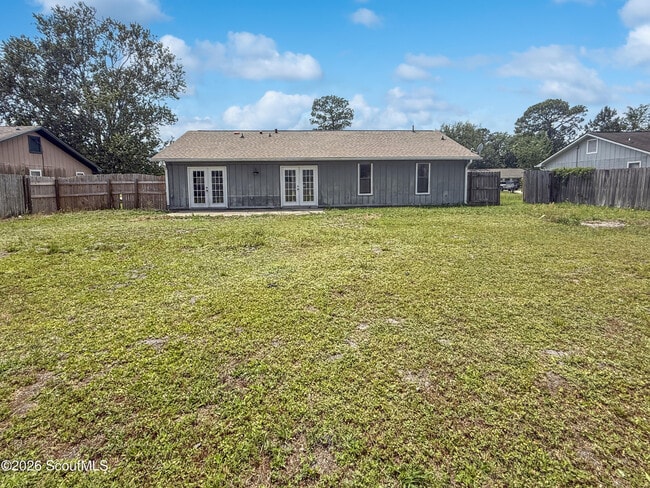Building Photo - 136 Cherry Point Dr