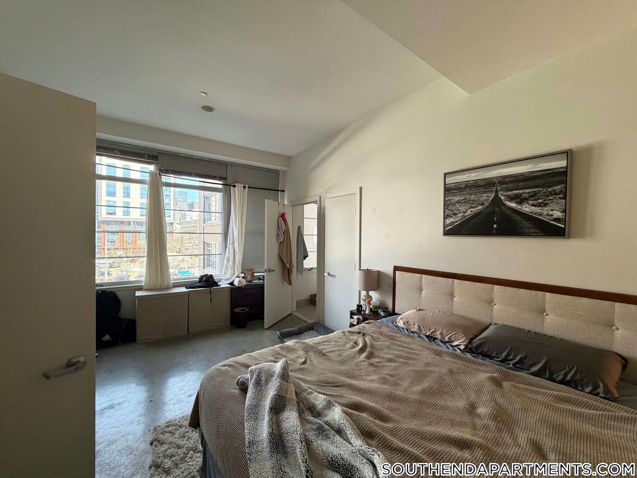 Building Photo - 160 E Berkeley St