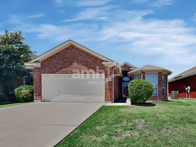 Primary Photo - 10613 Big Oak Dr