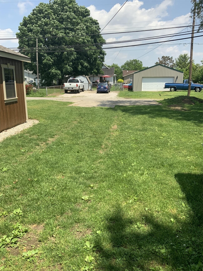 Building Photo - 344 Watt St