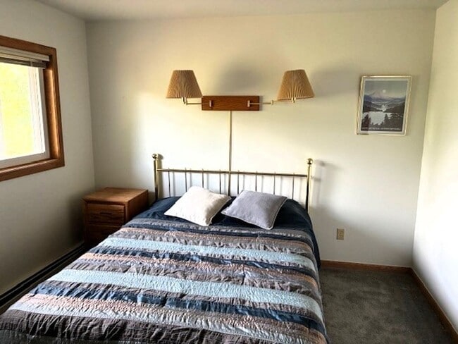 Building Photo - Winter Seasonal Rental- Buffalo Ridge G106