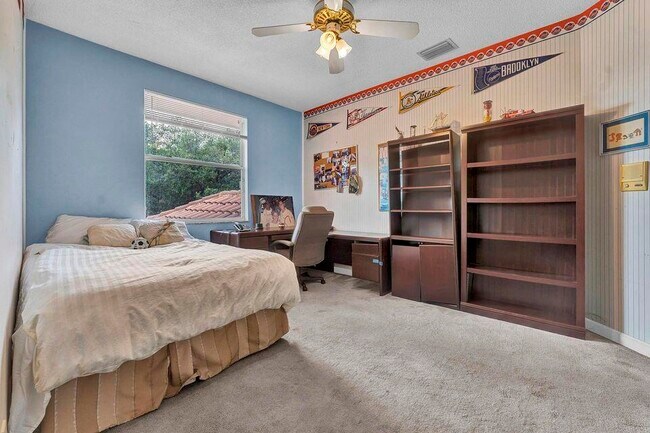 Building Photo - 3271 Harrington Dr