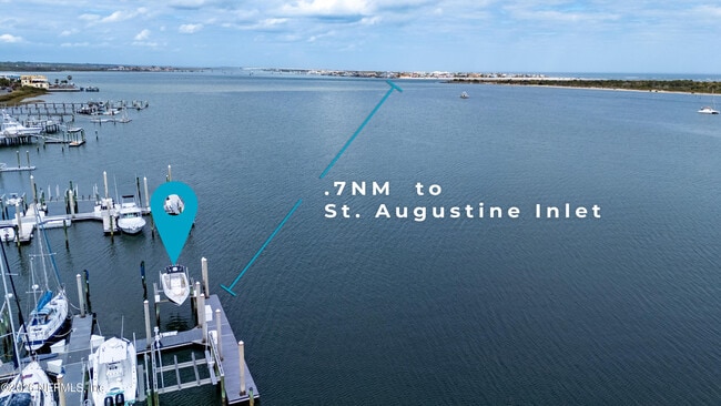 Building Photo - 75 Comares Ave