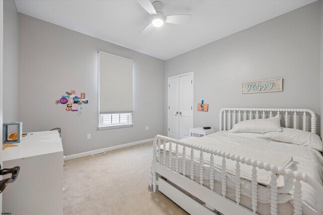 Building Photo - 113 N Adams Ave