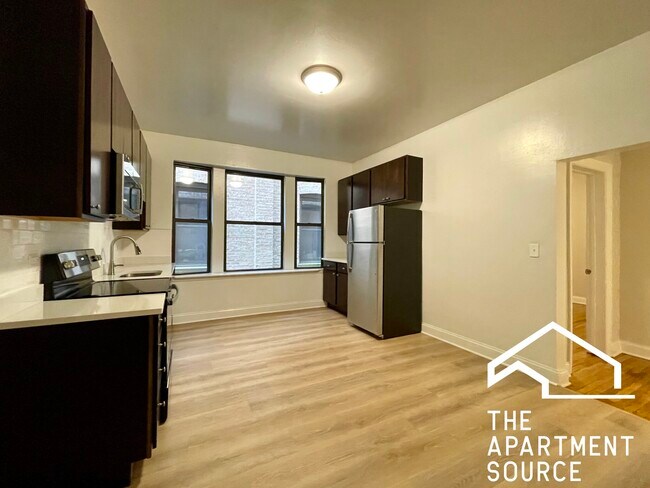 Building Photo - 2323 N Kedzie Blvd