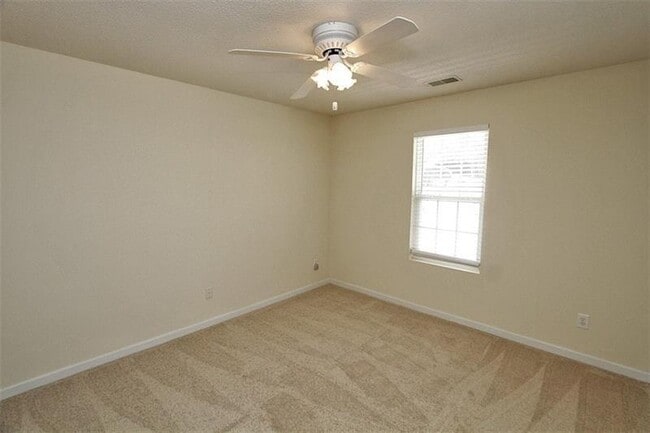 Building Photo - 2510 Fort Daniels Dr NE