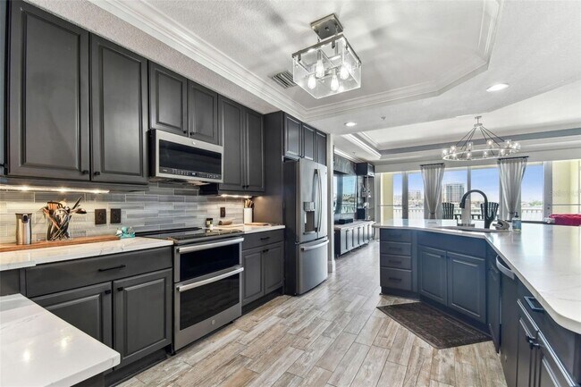 Building Photo - 200 Skiff Point