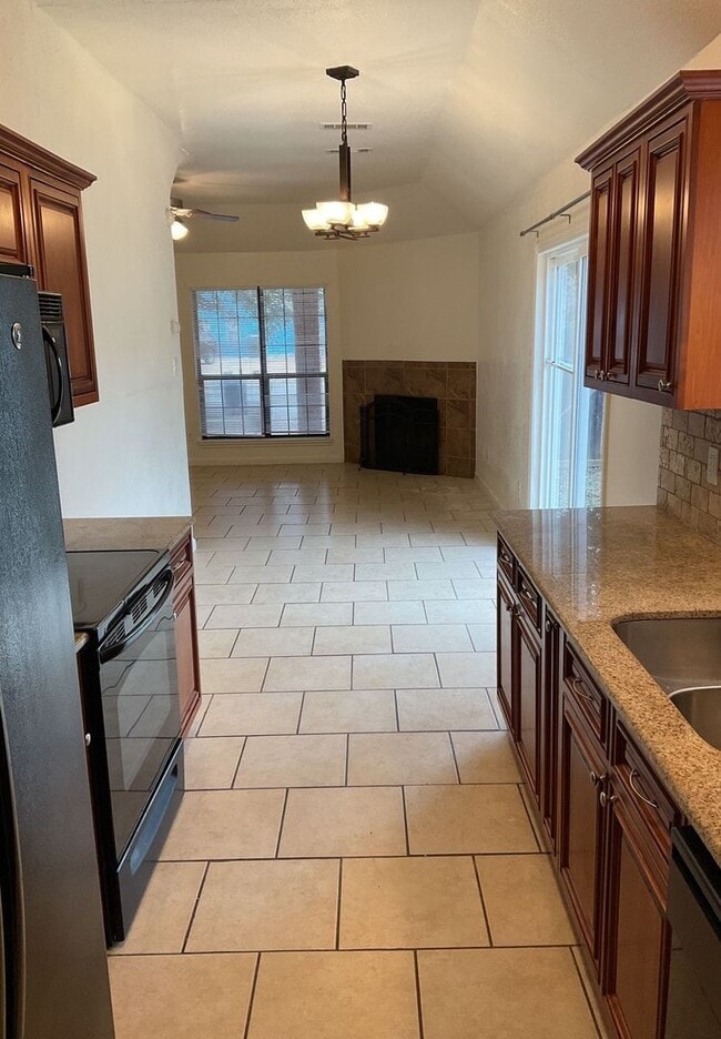 Building Photo - COMING SOON!