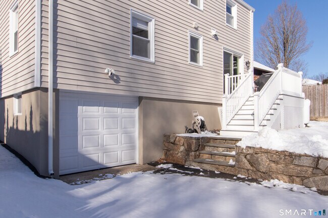 Building Photo - 26 Chelene Rd