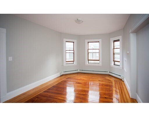 Building Photo - 183 Rindge Ave
