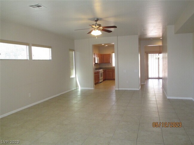 Building Photo - 6729 Curlews Ct