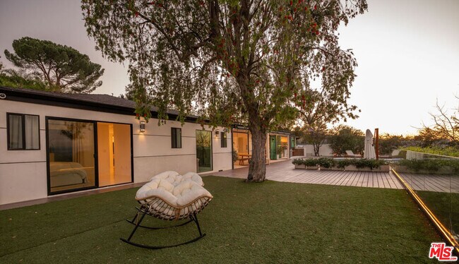 Building Photo - 3382 Scadlock Ln