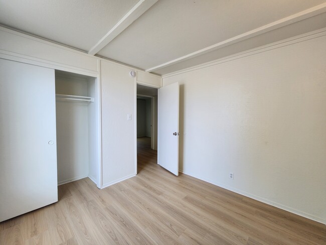 Building Photo - 3547 Bengal Blvd