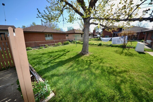 Building Photo - 5440 Nolan St