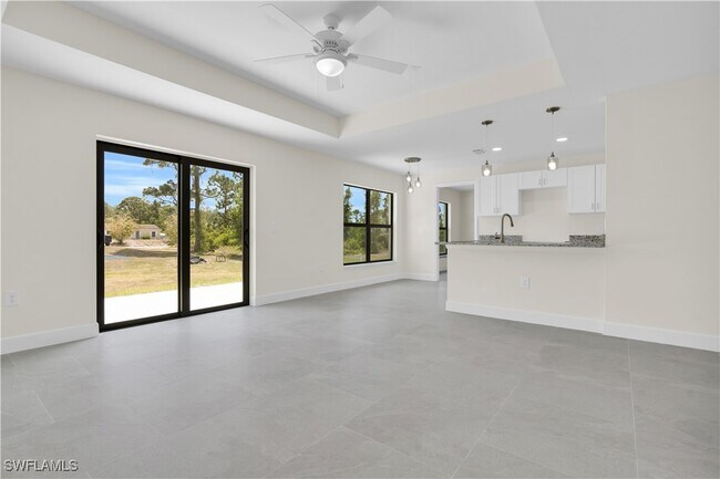 Building Photo - 3007 53rd St W
