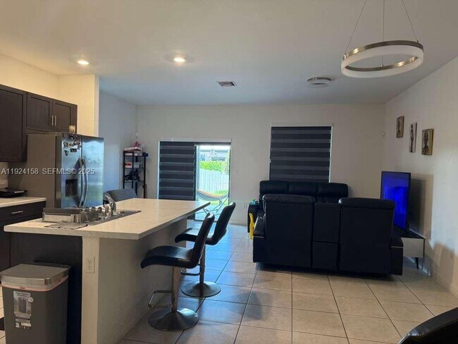 Building Photo - 25253 SW 107th Ct