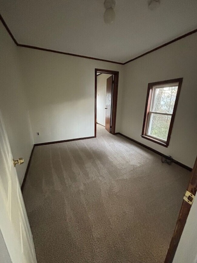 Building Photo - 316 Highland Ave