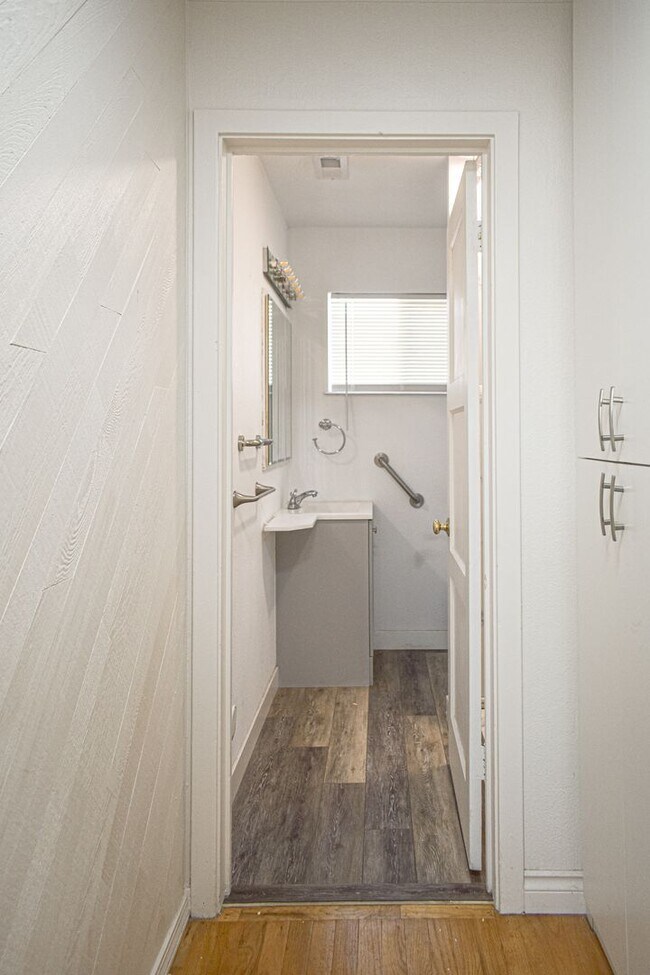 Building Photo - McPherson Duplex