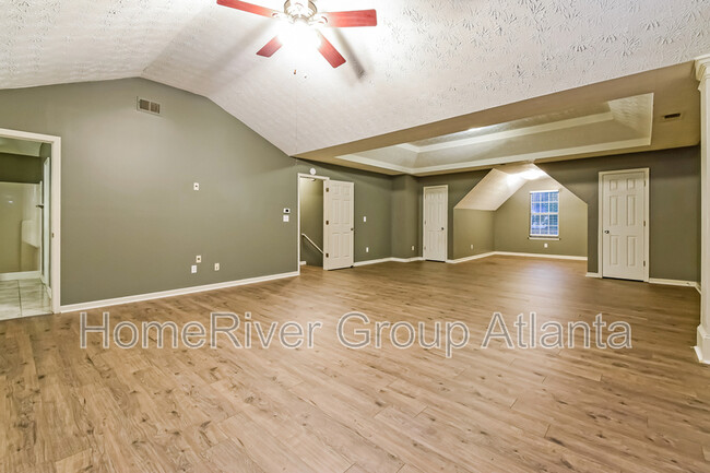 Building Photo - 548 Harvick Cir