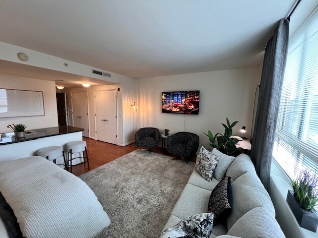 Building Photo - 350 G St SW