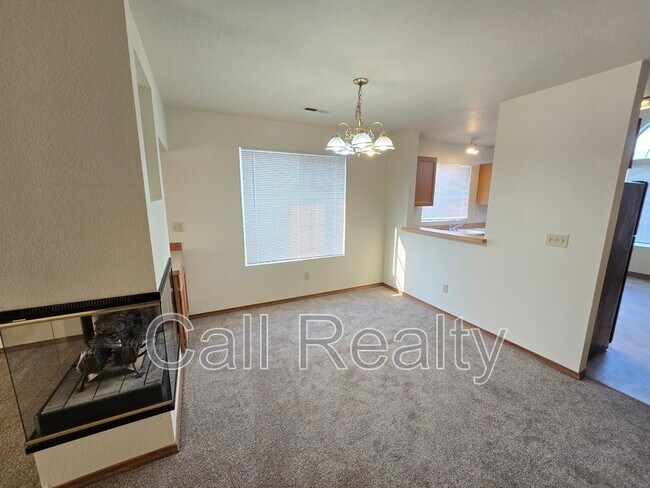 Building Photo - 5116 S Smith Ct