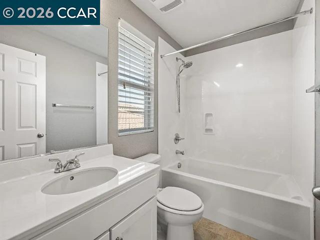 Building Photo - 5525 Mossy Stone Way