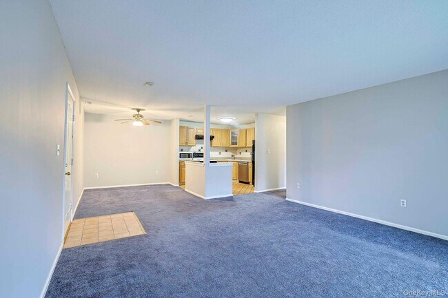 Building Photo - 106 Cartwheel Ct