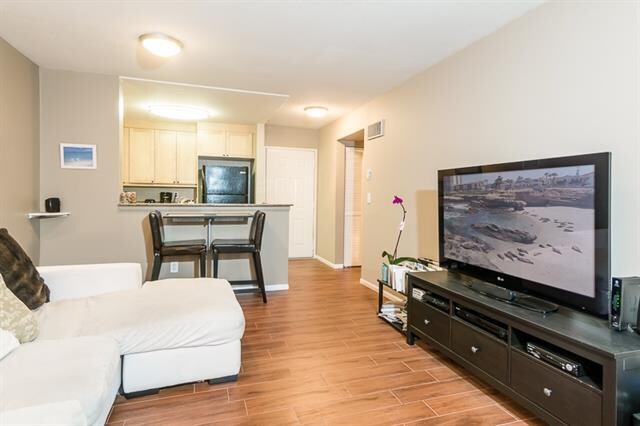 Building Photo - 3520 Lebon Dr