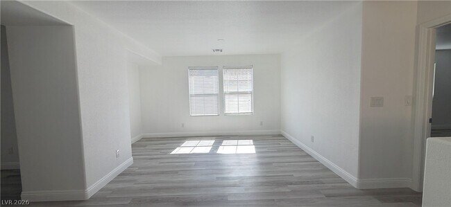 Building Photo - 9251 W Tonkawa Ave