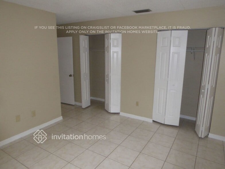 Building Photo - 4675 Addison St