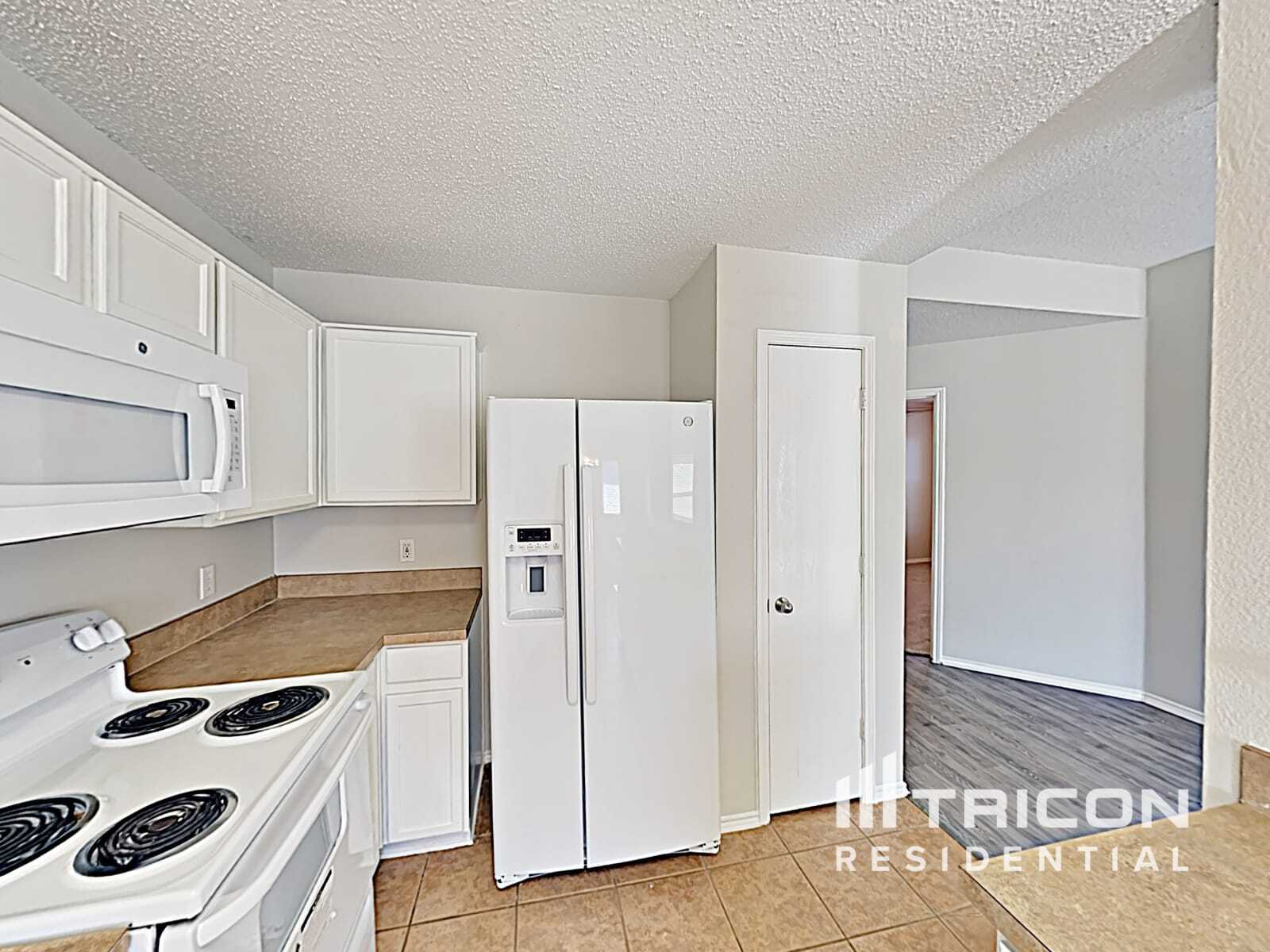 Building Photo - 704 River Run Dr