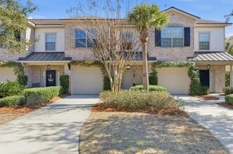 Building Photo - 205 Reserve Ln