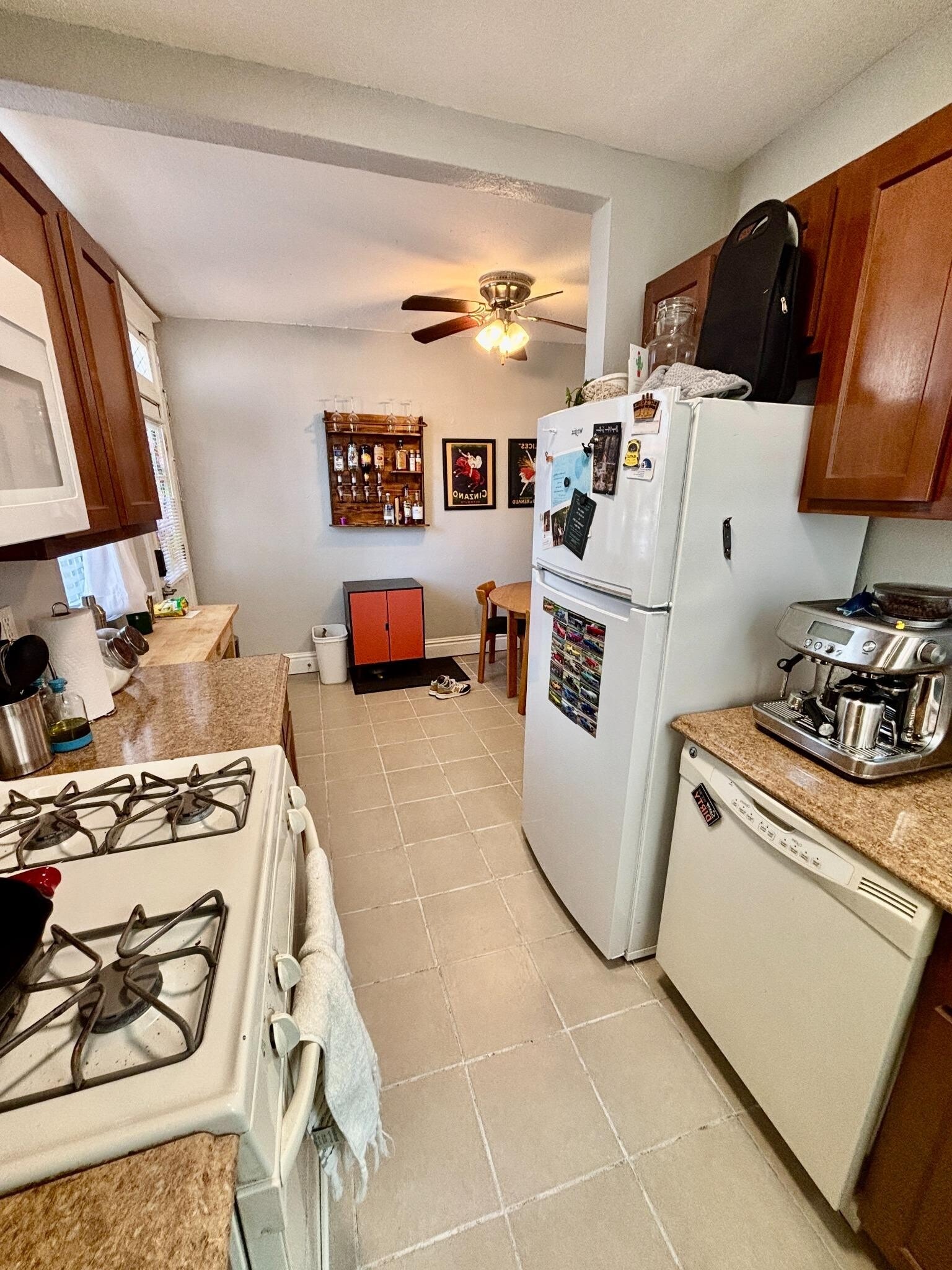 Building Photo - 5331 Bancroft Ave